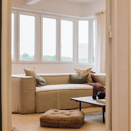 Kiso - 2 Bedrooms In Marques De Pombal Apartment Lissabon